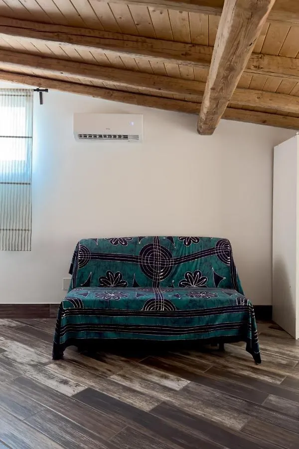 Scuderi House 2 Apartment Catania